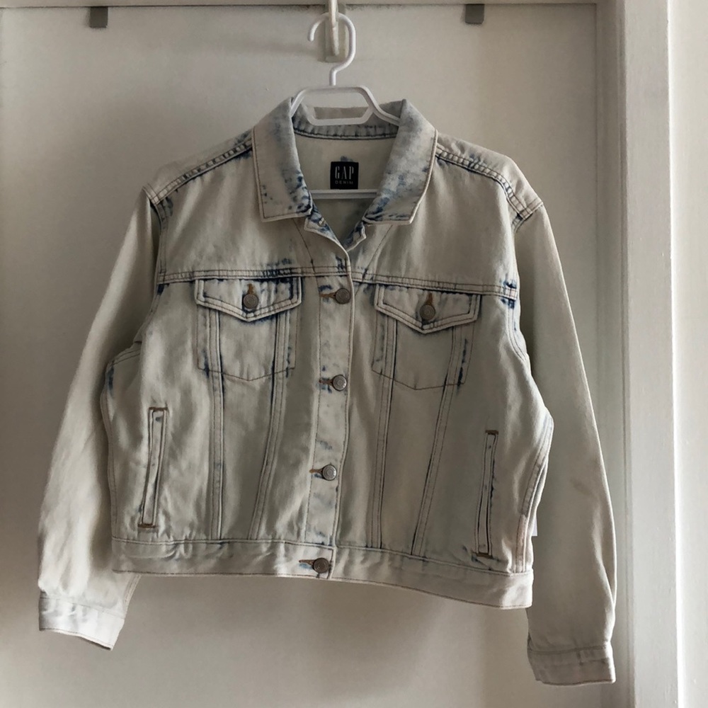 NWT Gap denim tie-dye jean jacket